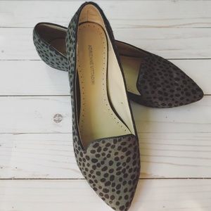 Adrienne Vittadini Benson Flats